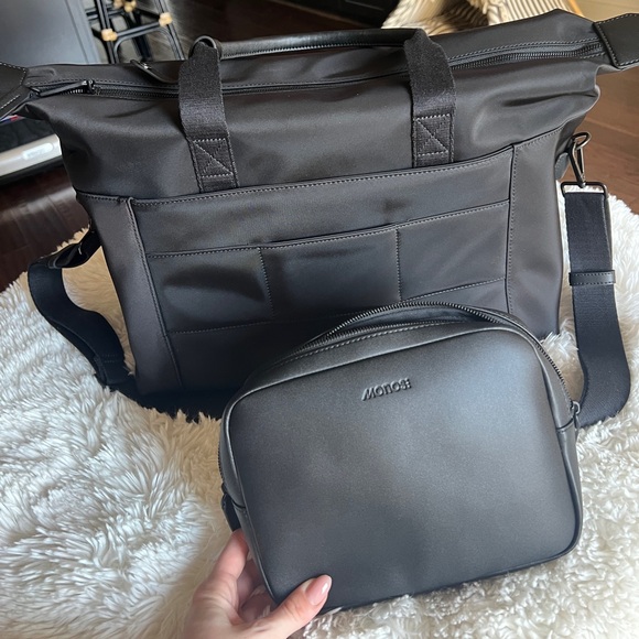Monos Metro duffel bag - Picture 2 of 9